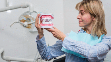 8 Expert Tips for Maintaining a Natural and Radiant Smile