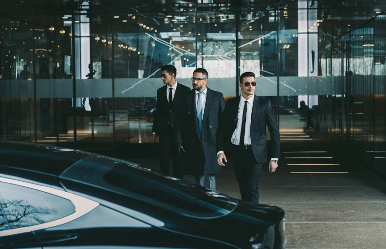 Discreet Private Security and Travel: How VIPs Stay Safe Without Losing Freedom